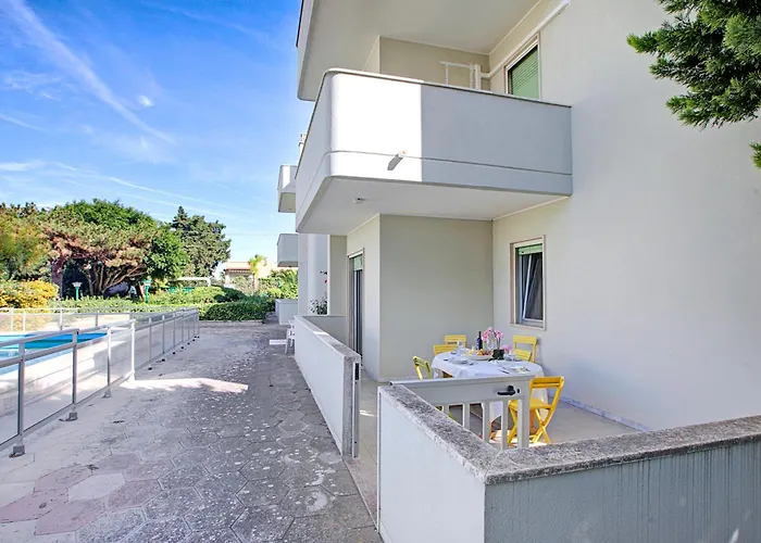 Apartment Thalassa With Pool - Happy